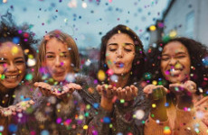 Mulheres românticas no carnaval também tem